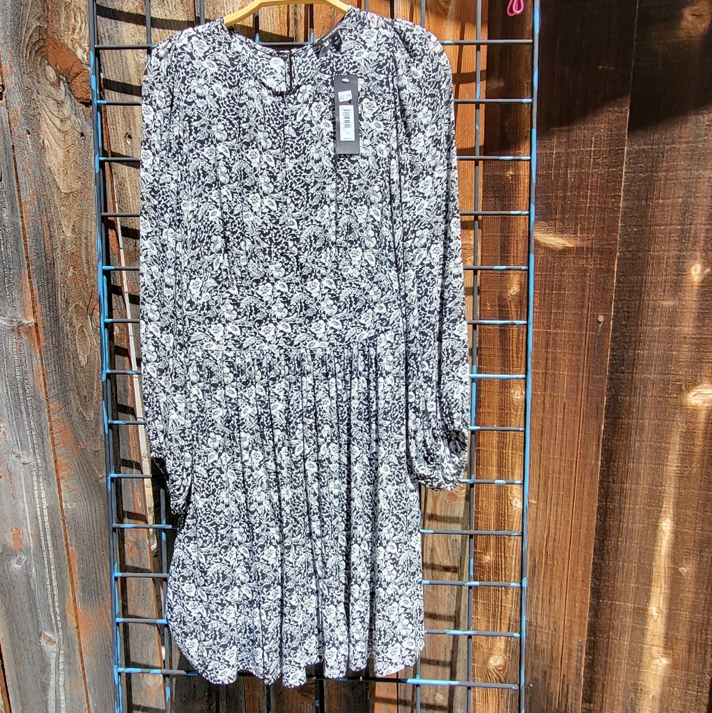 NWT Business dress